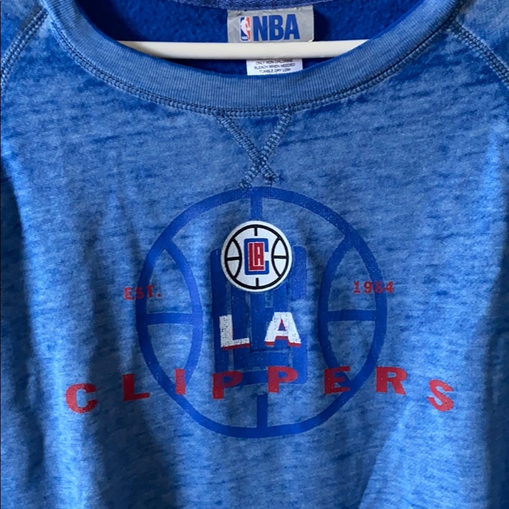 NWT LA Clippers Distressed Sweatshirt